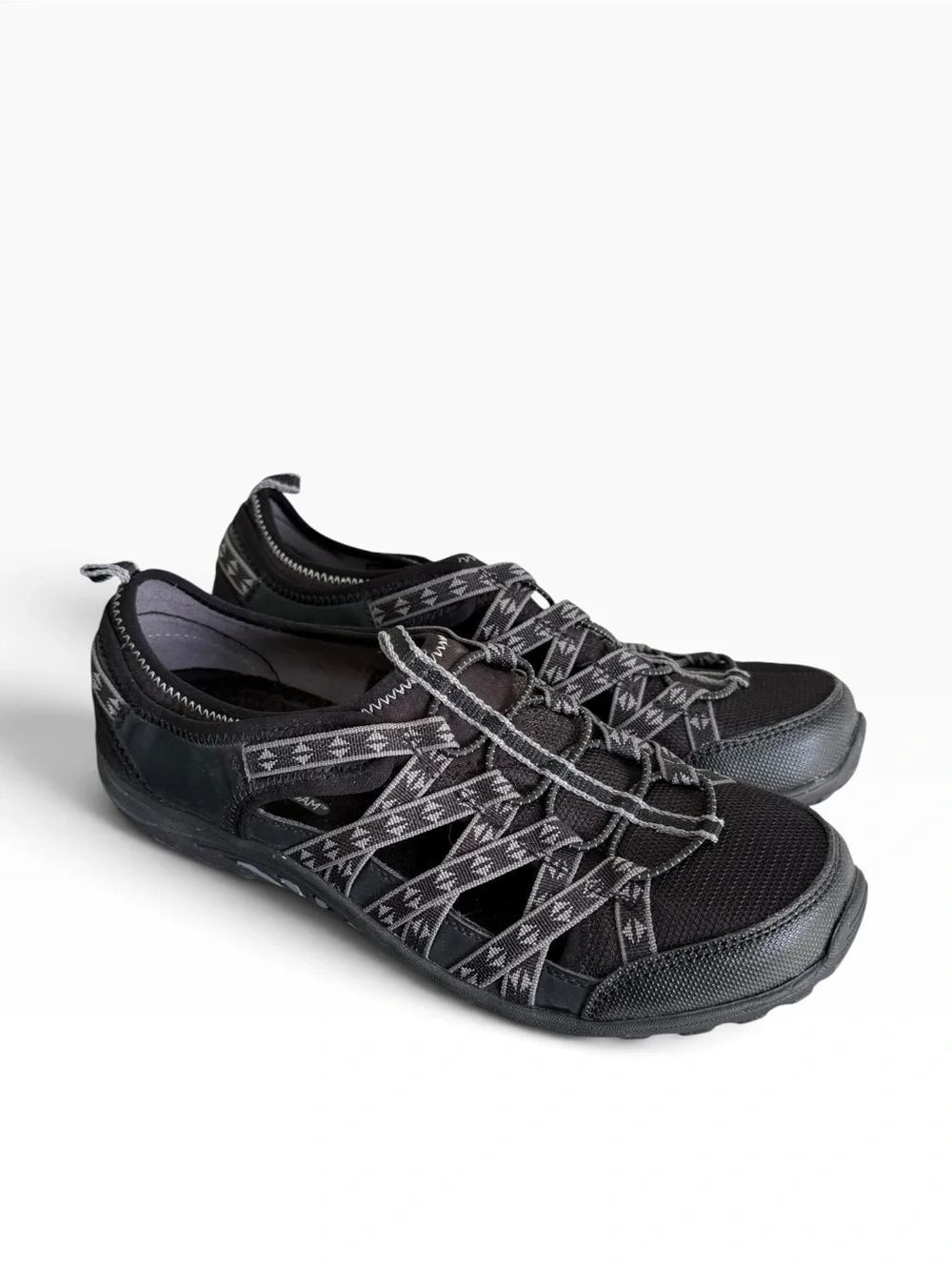 Skechers Reggae Fest Dory Black Bungee Sneaker Sandals Memory Foam Size 8